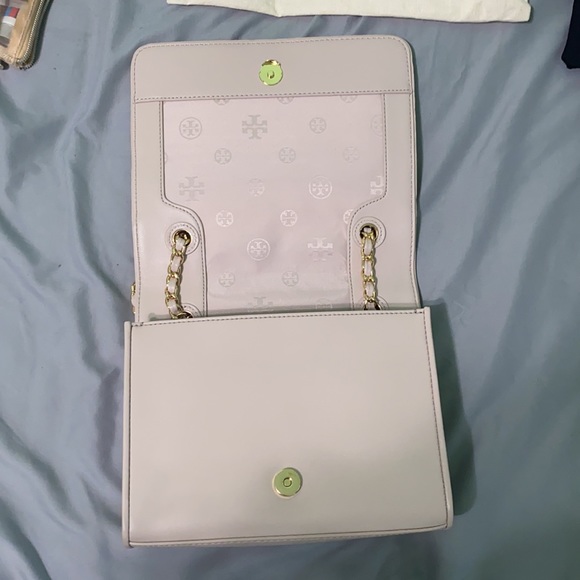 TORY BURCH PURSE - Picture 3 of 5